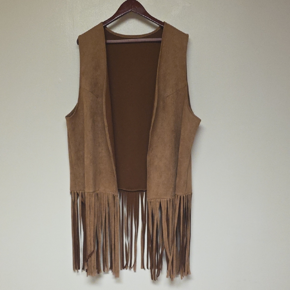 Joress Curve Fringed Tan Suede Vest #15